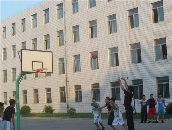 学校篮球赛